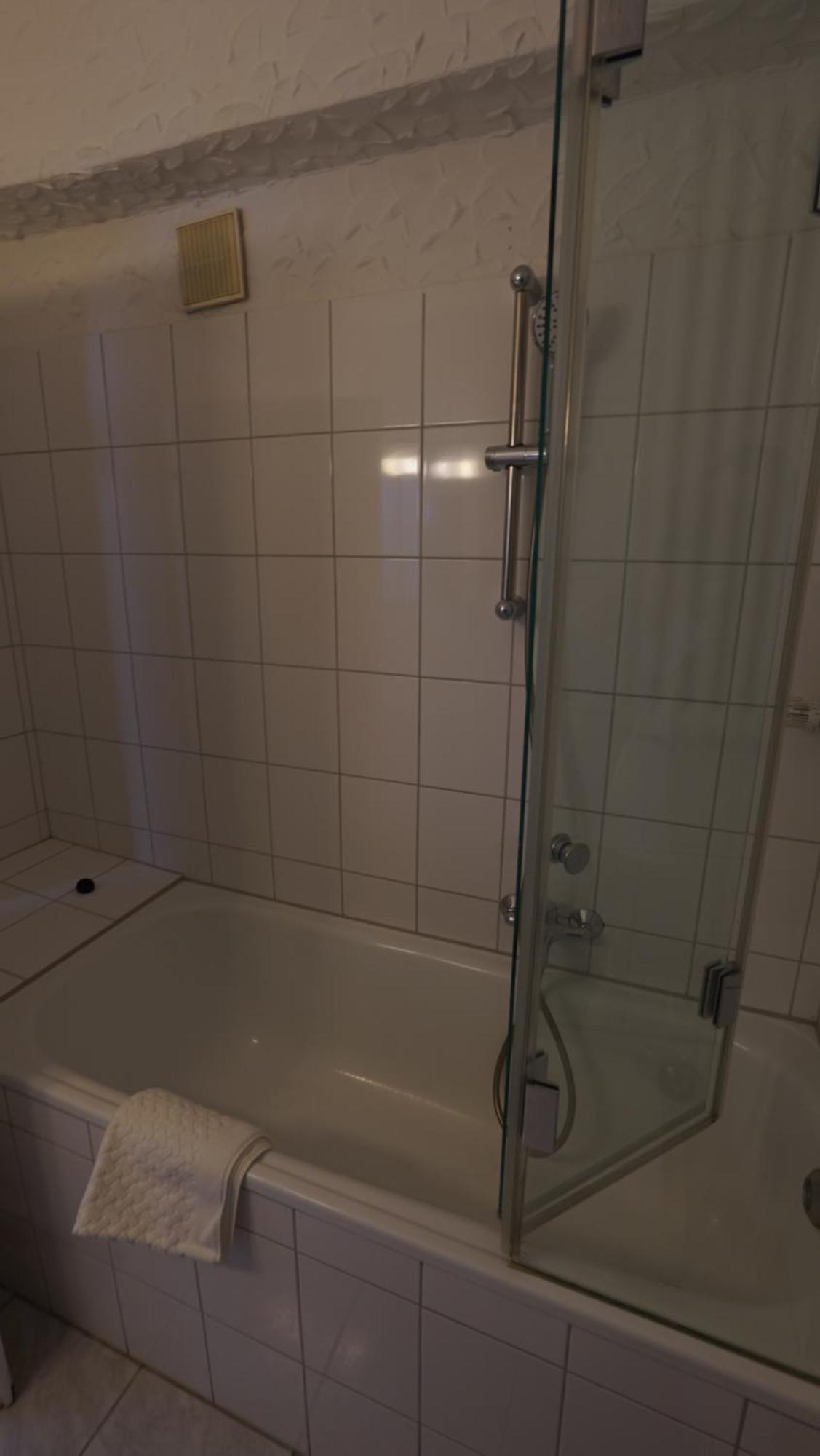 Und Restaurant Loewenbraeu Hotel