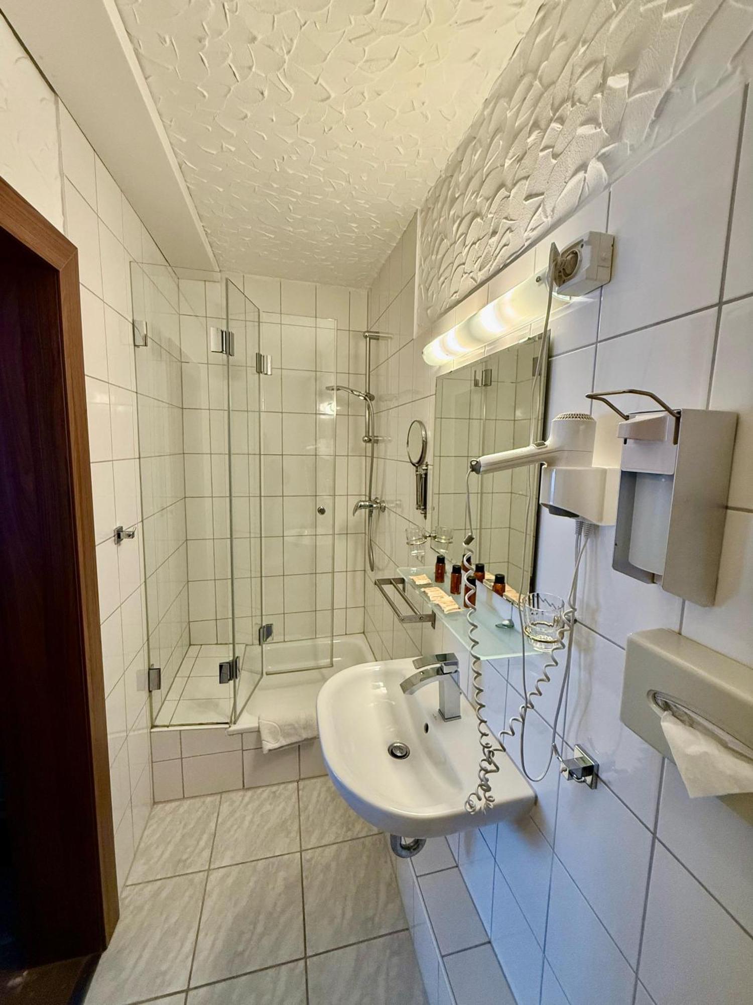Und Restaurant Löwenbräu Köln